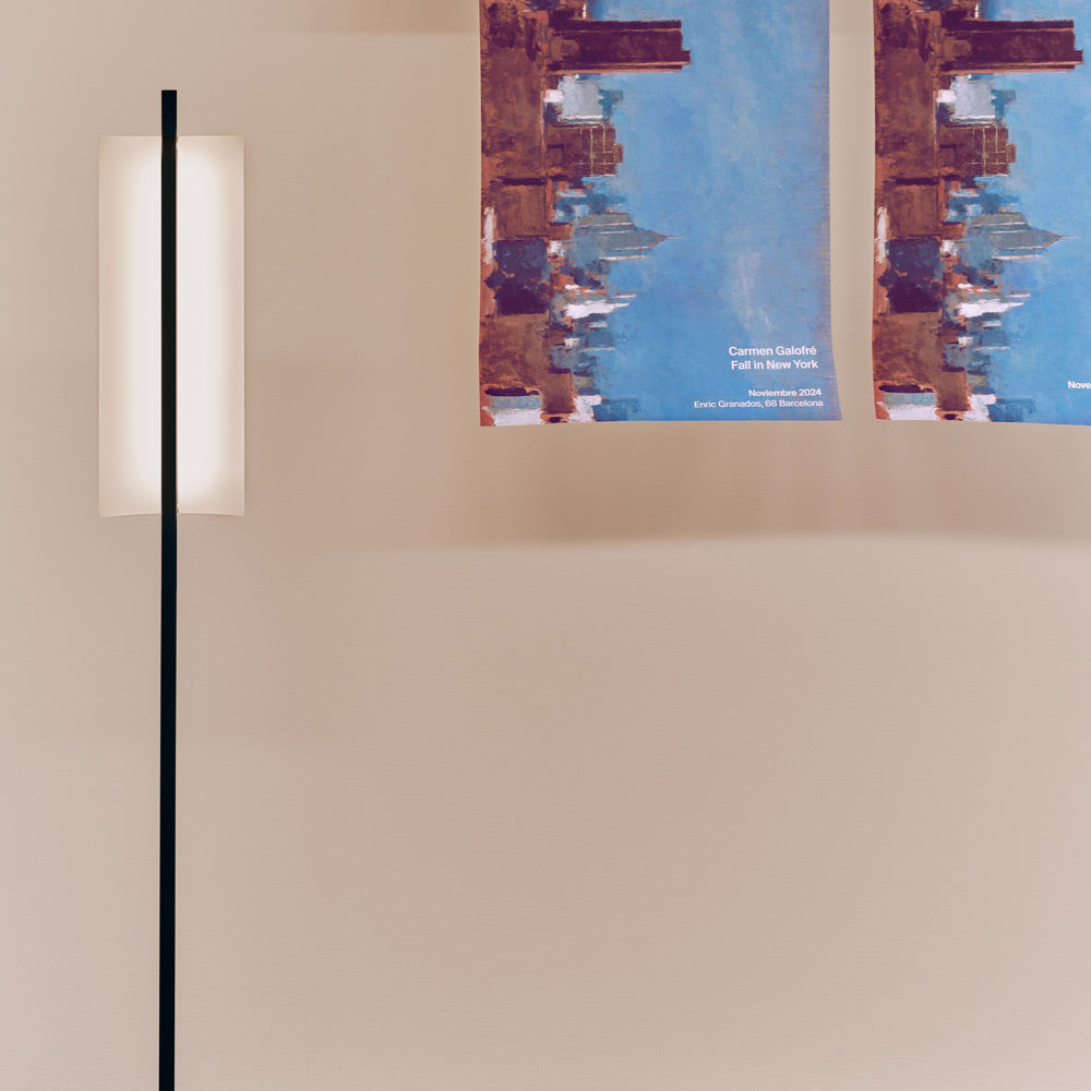 Lámina 45 LED Floor Lamp in Detail.