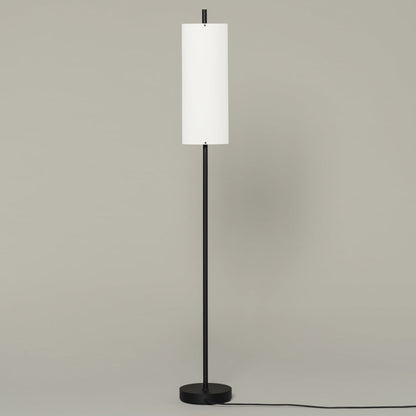 Lámina 45 LED Floor Lamp in Detail.