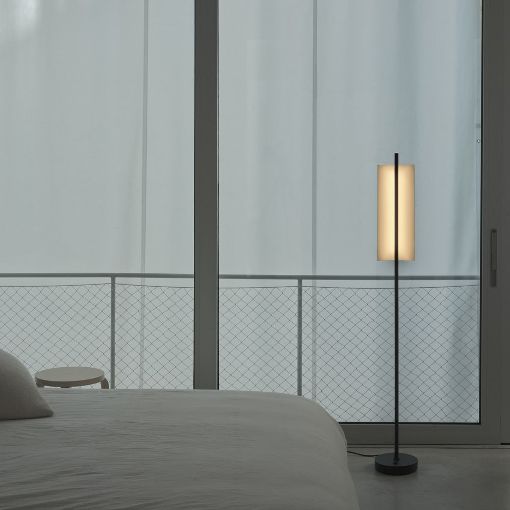 Lámina 45 LED Floor Lamp in bedroom.