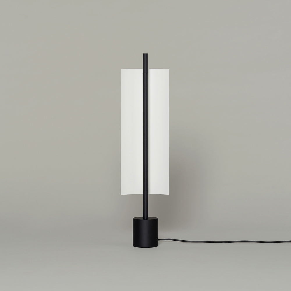 Lámina 45 LED Table Lamp in Detail.