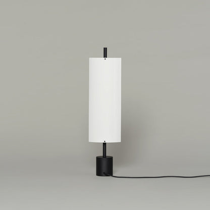 Lámina 45 LED Table Lamp in Detail.