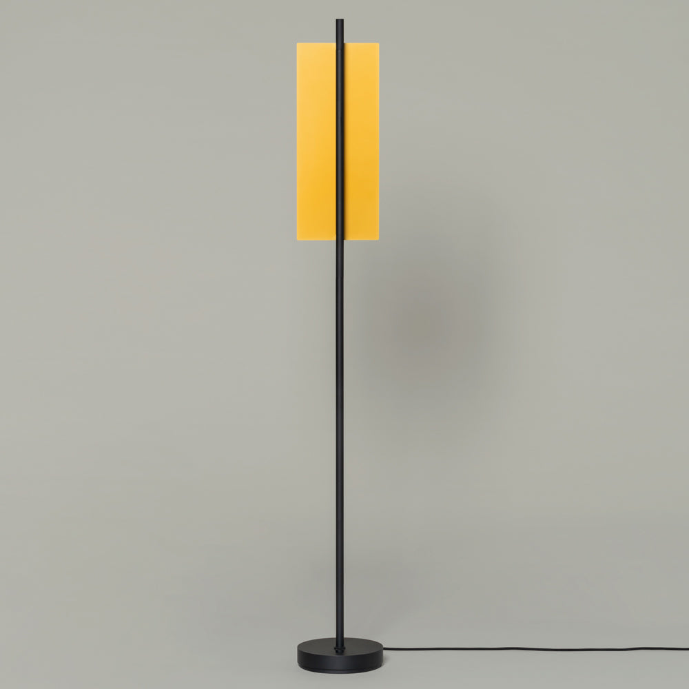Lámina Dorada 45 LED Floor Lamp in Detail.