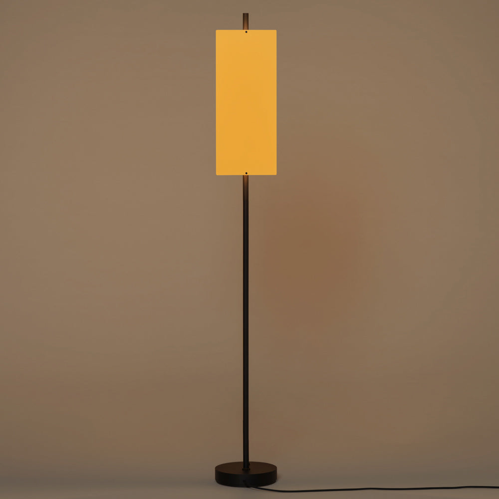 Lámina Dorada 45 LED Floor Lamp in Detail.