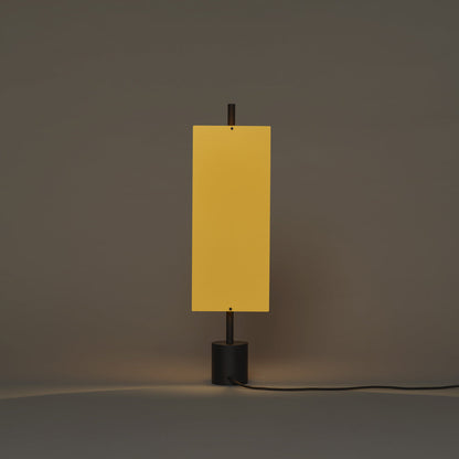 Lámina Dorada 45 LED Table Lamp in Detail.