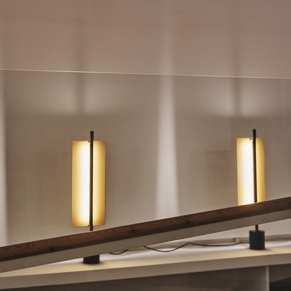 Lámina Dorada 45 LED Table Lamp in Detail.