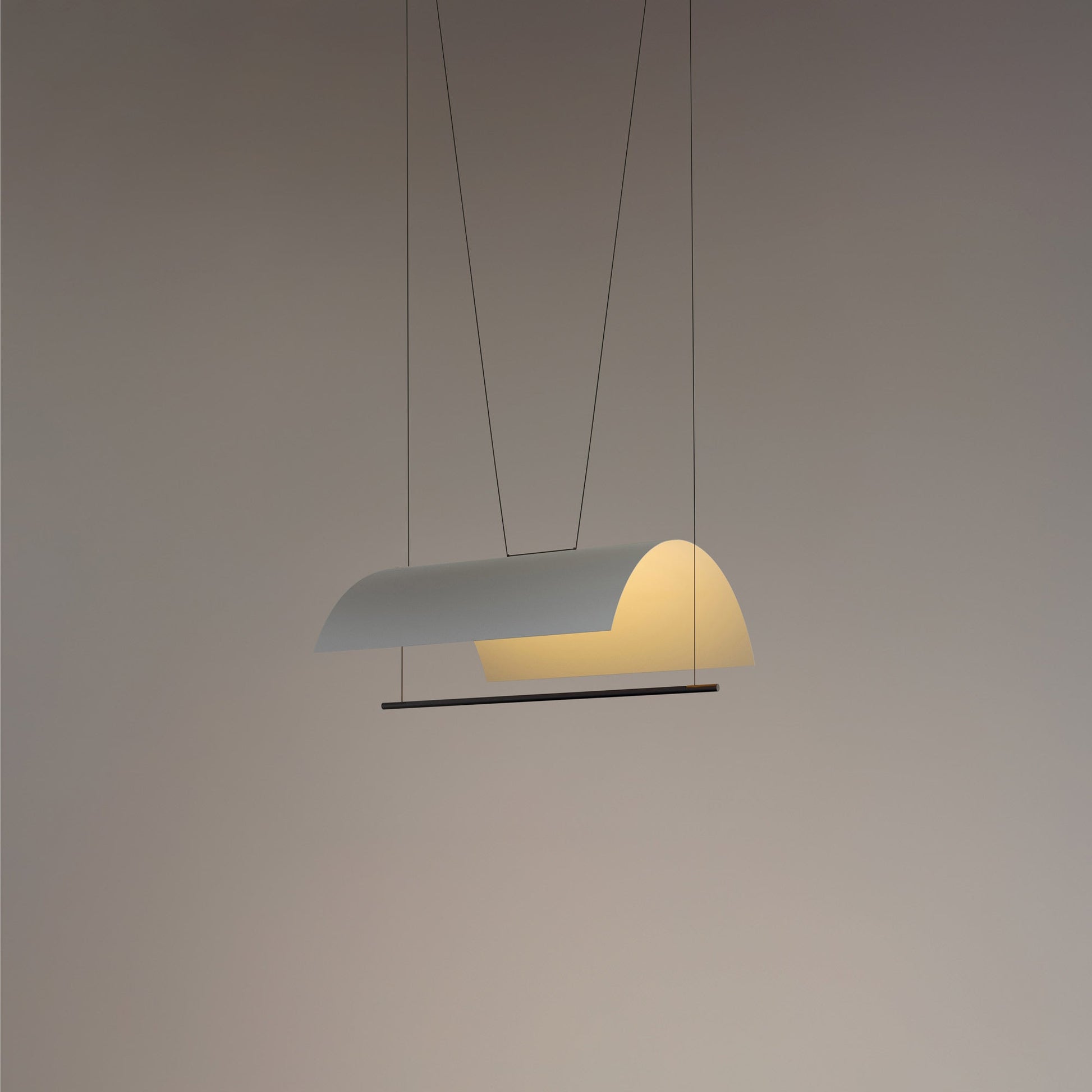 Lámina Mayor LED Pendant Light in Detail.