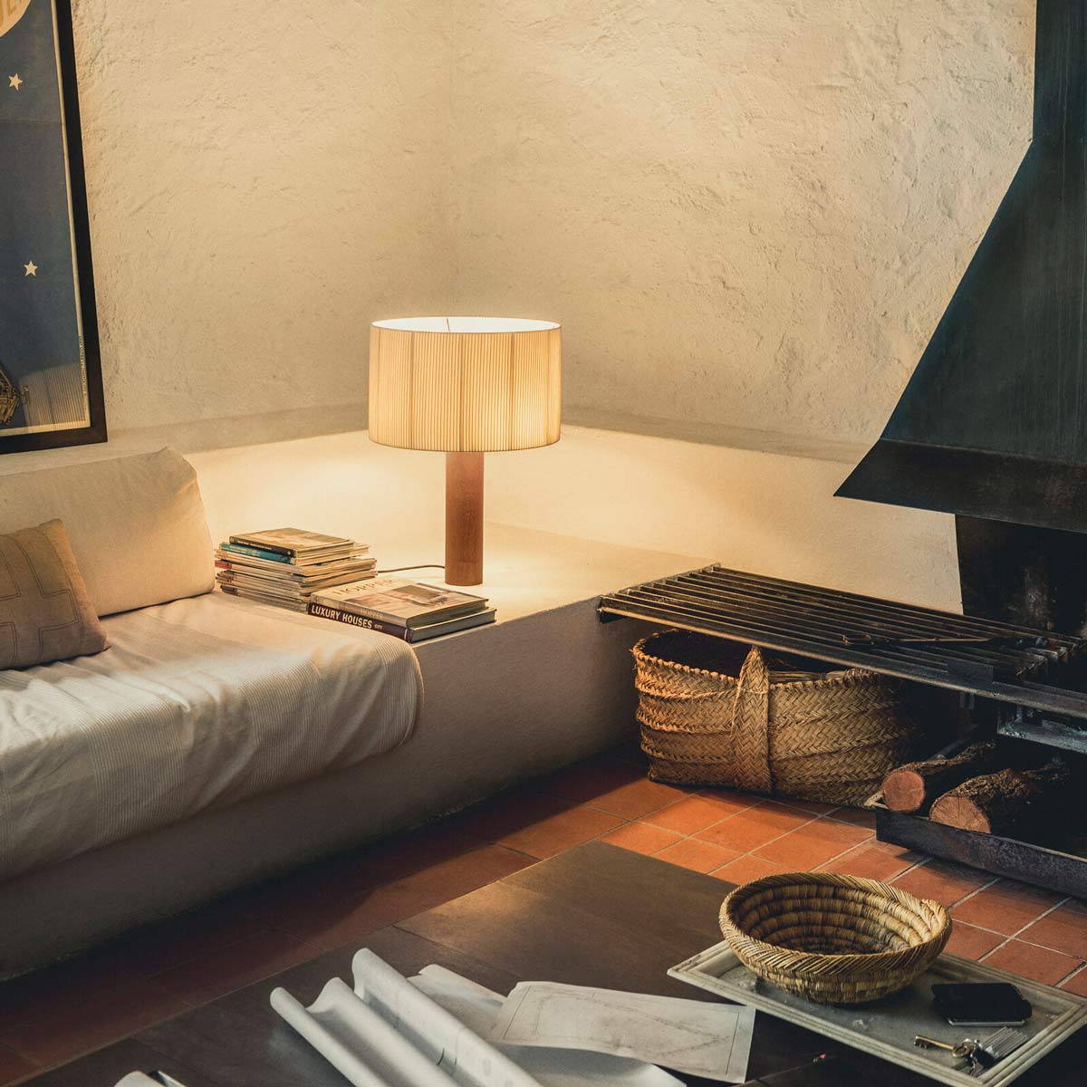 Moragas Table Lamp in living room.