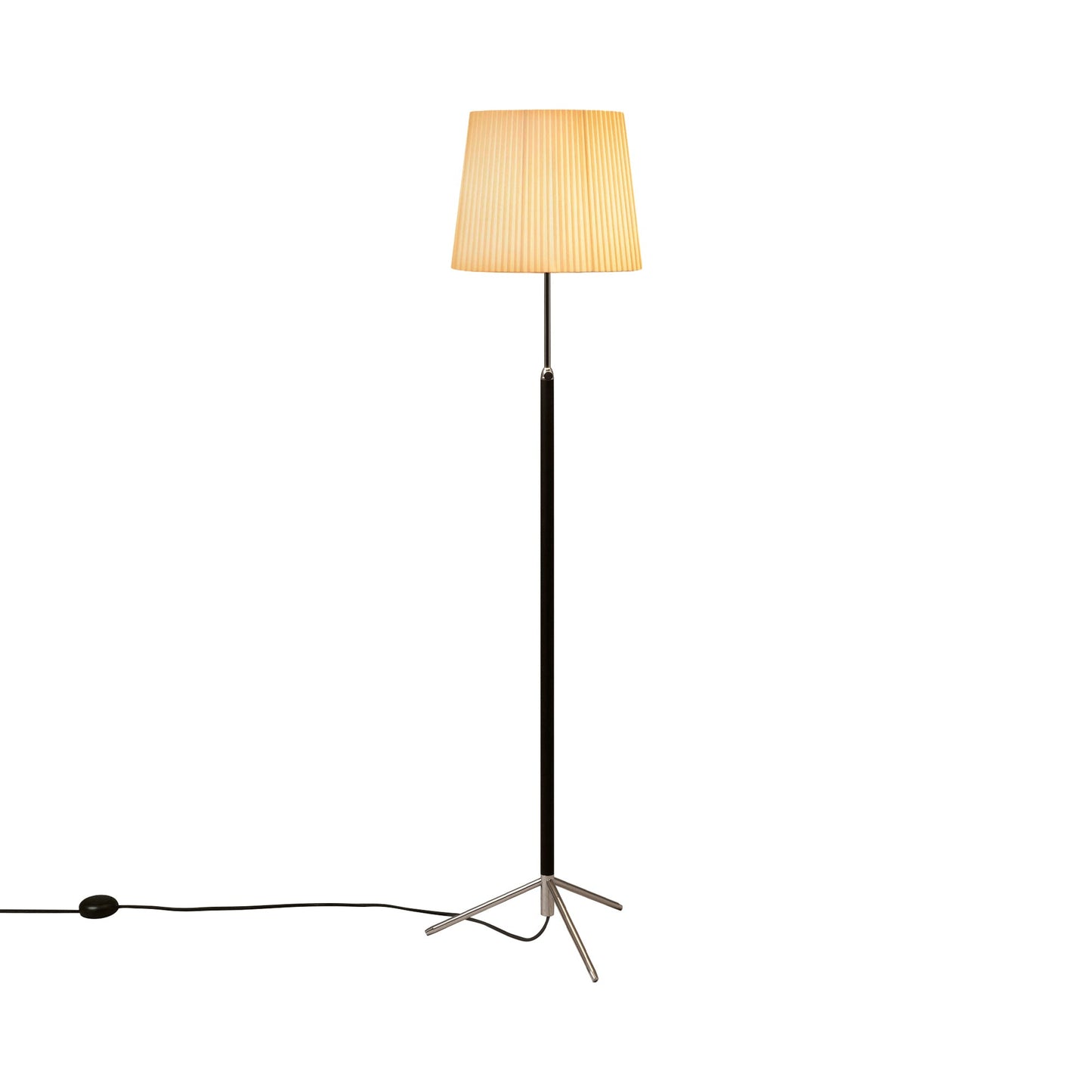 Pie de Salón Floor Lamp in Chrome-plated/Natural (11-Inch).