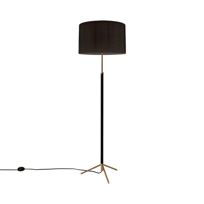 Pie de Salón Floor Lamp in Polished Brass/Black (17.7-Inch).