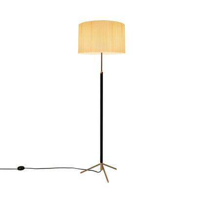 Pie de Salón Floor Lamp in Polished Brass/Natural (17.7-Inch).
