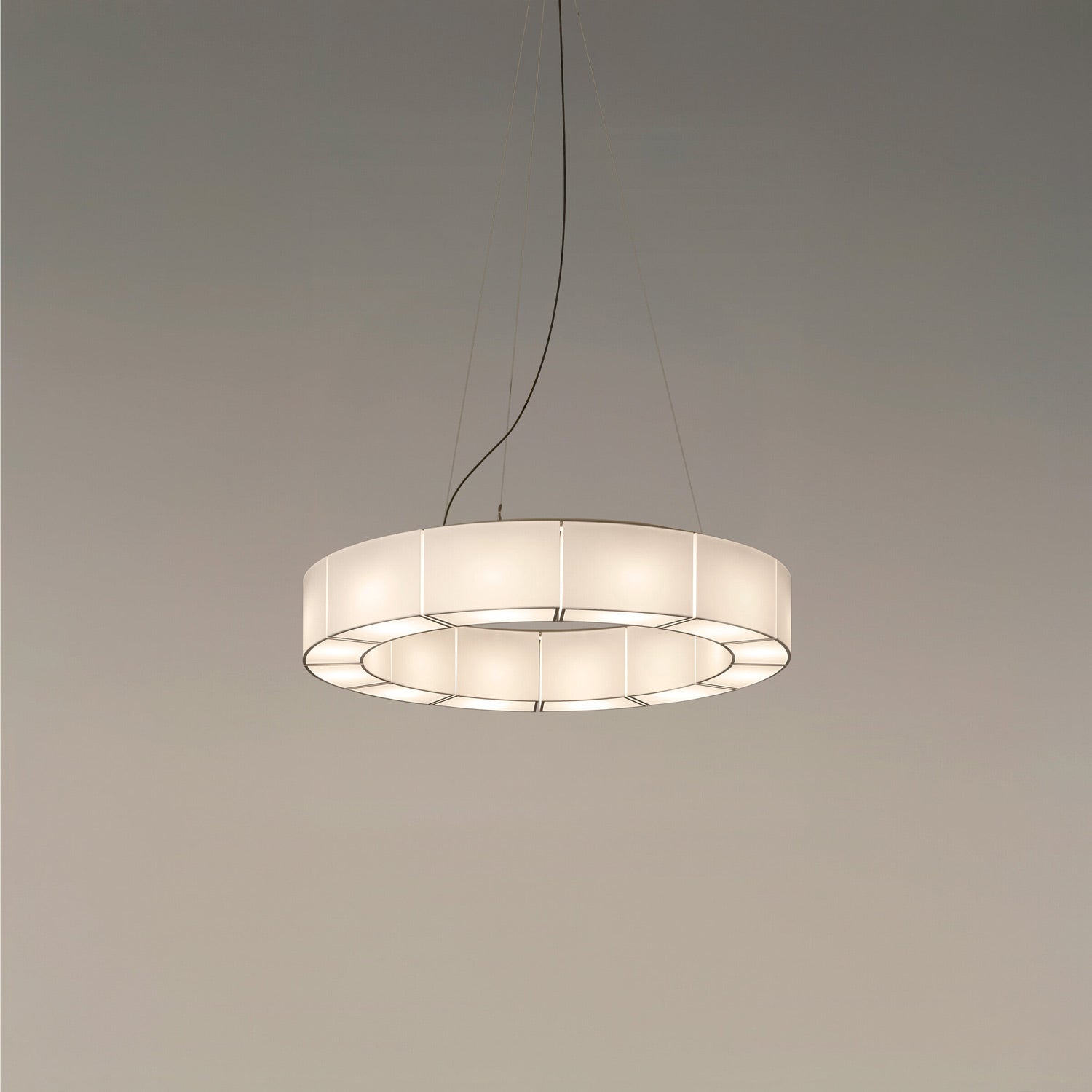 Sexta 12 Pendant Light in Detail.