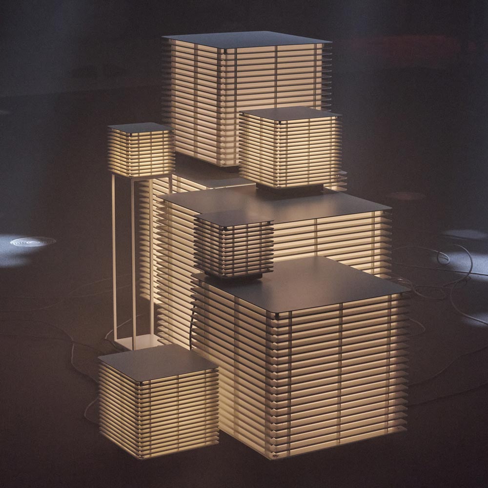 Shiro 17 Alta Outdoor Floor Lamp in Detail.