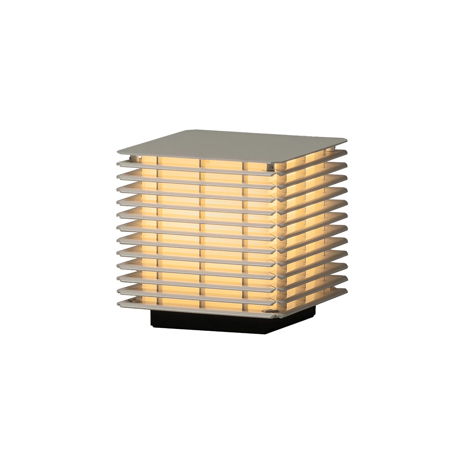 Shiro Outdoor Table Lamp (6.8-Inch).