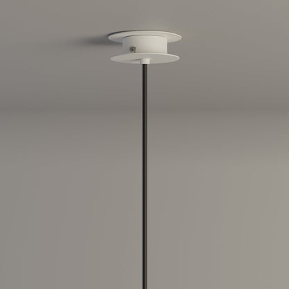 Sísísí Cónicas Largas Pendant Light in Detail.