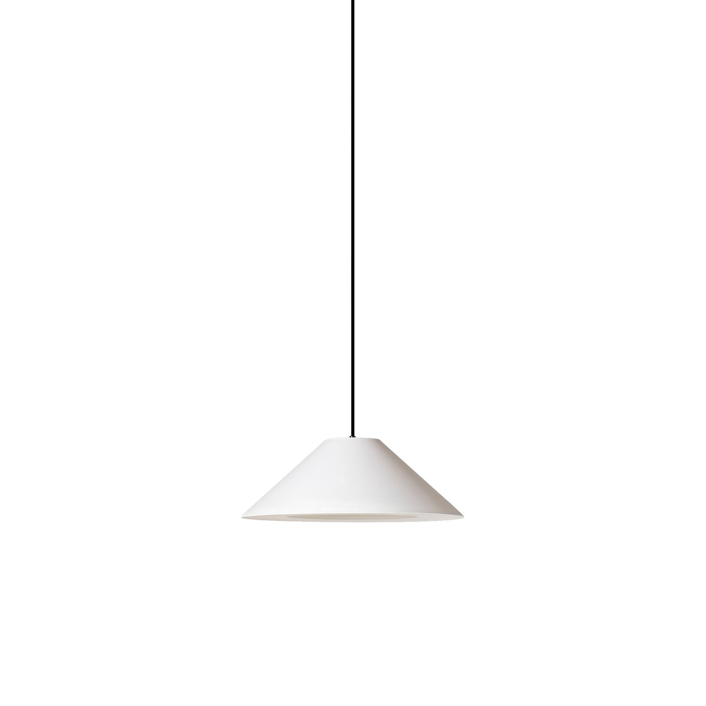 Sísísí Cónicas Planas Pendant Light in Black/White Shade (19.3-Inch).