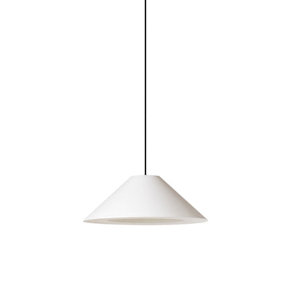 Sísísí Cónicas Planas Pendant Light in Black/White Shade (25.2-Inch).
