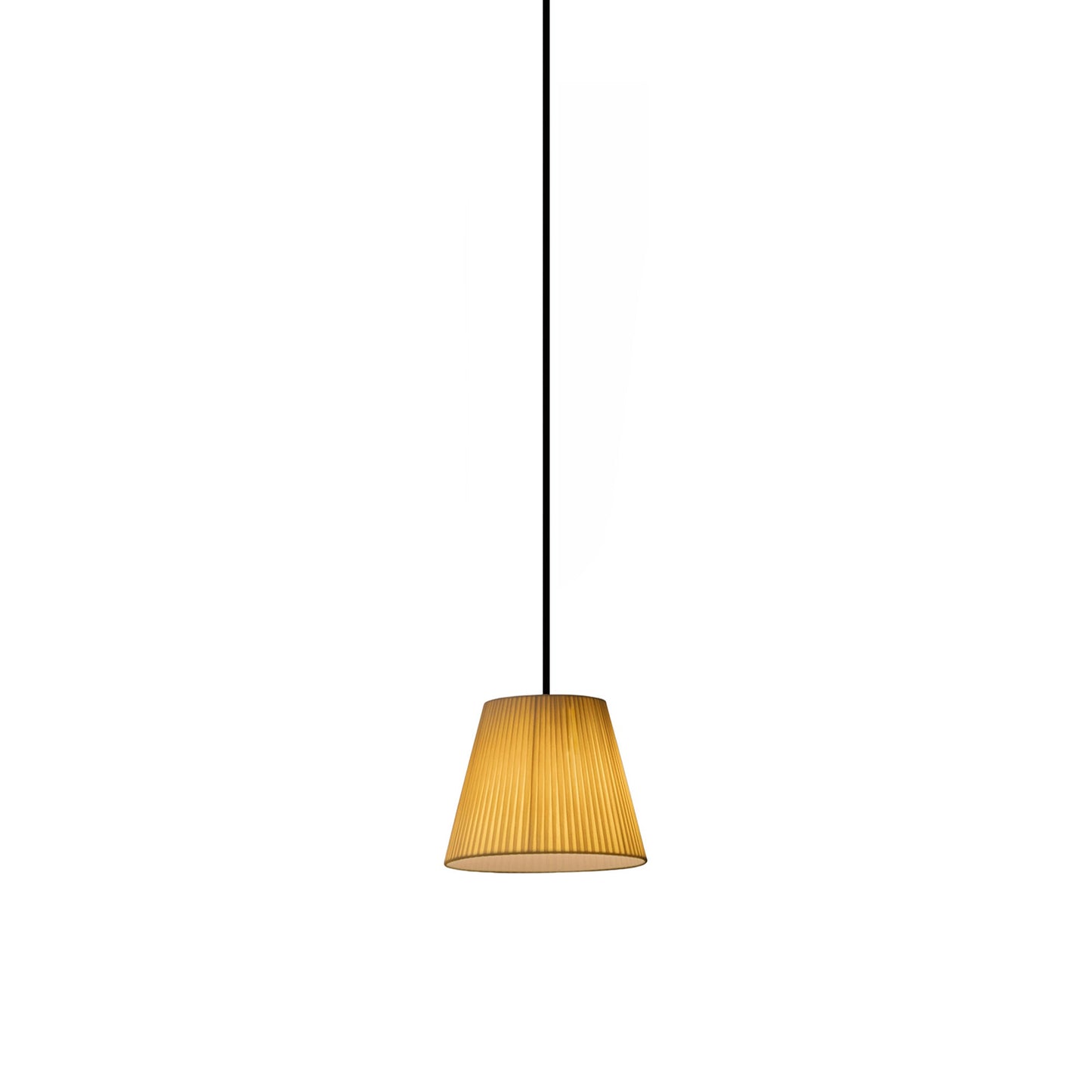 Sísísí Cónicas Single Pendant Light in Natural (Black/7.8-Inch).