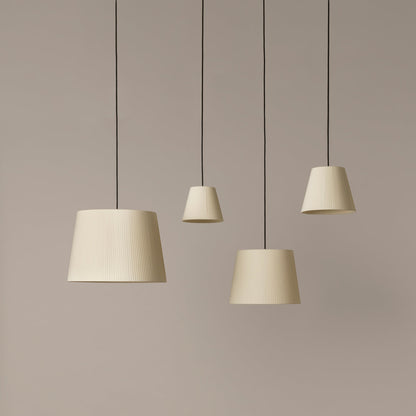 Sísísí Cónicas Single Pendant Light in Detail.