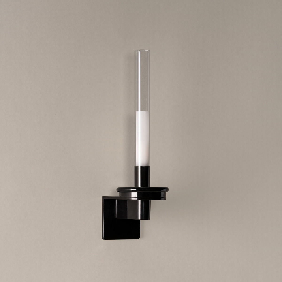 Sylvestrina Wall Light in Detail.