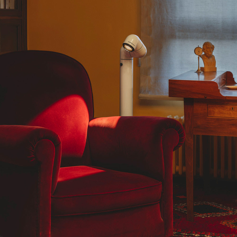 Tatu Alta LED Floor Lamp in living room.