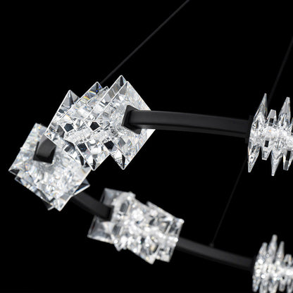 Bergy LED Chandelier in Detail.