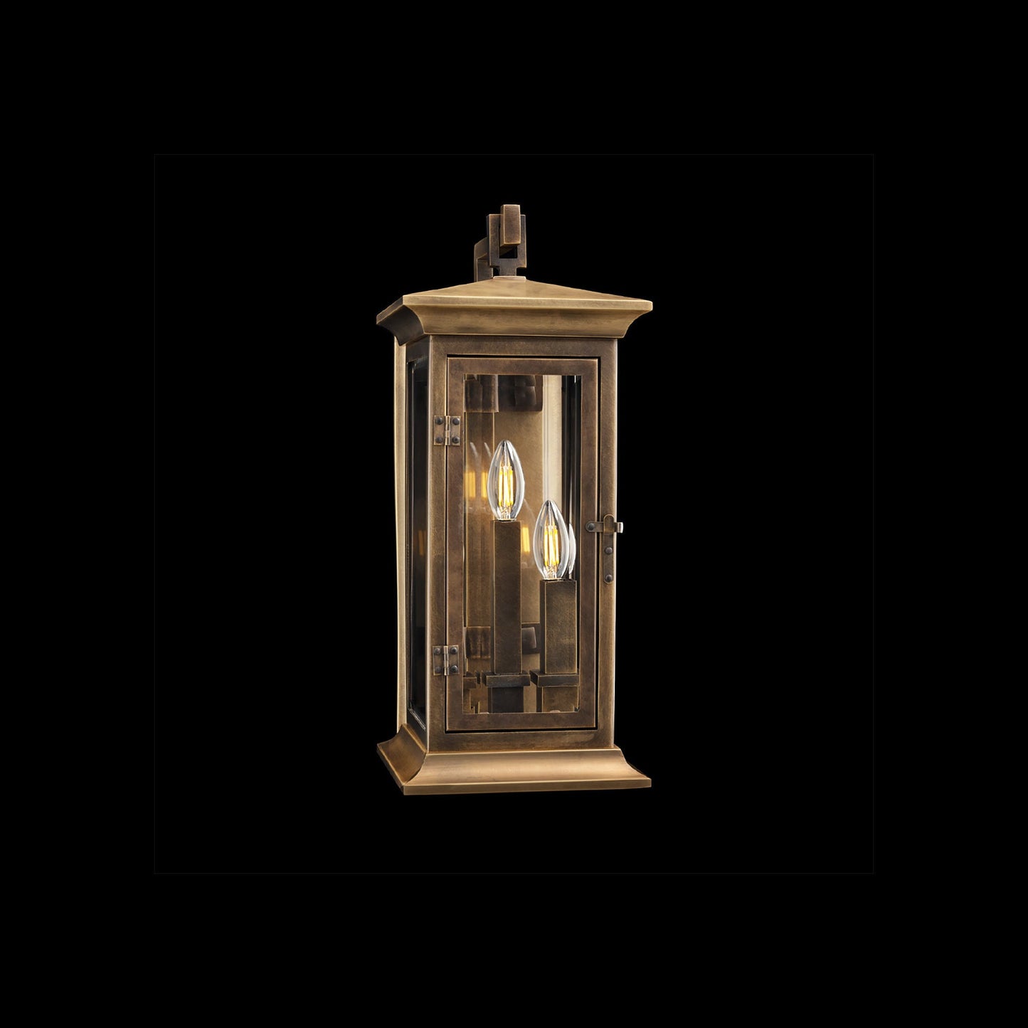 Dresden Outdoor Wall Light in Detail.