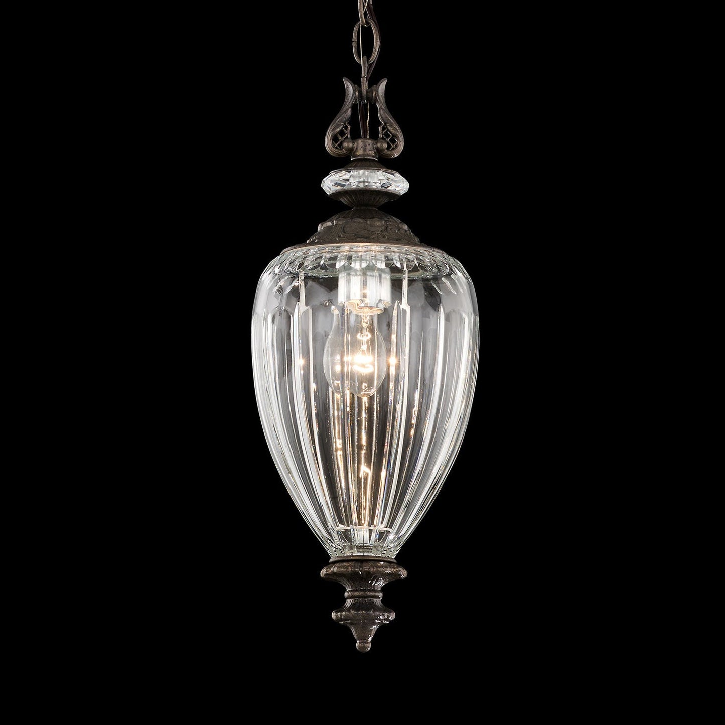 Dyana Mini Pendant Light in Detail.
