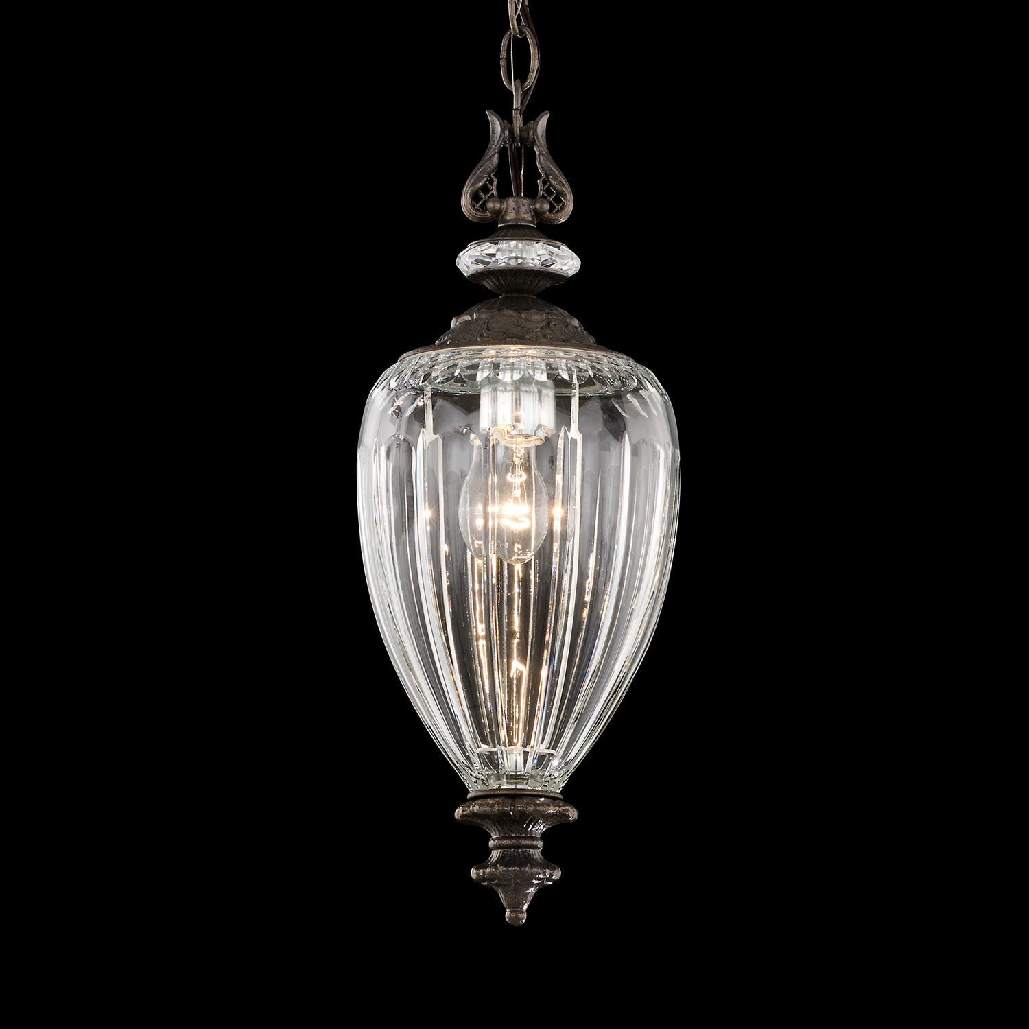 Dyana Mini Pendant Light in Detail.
