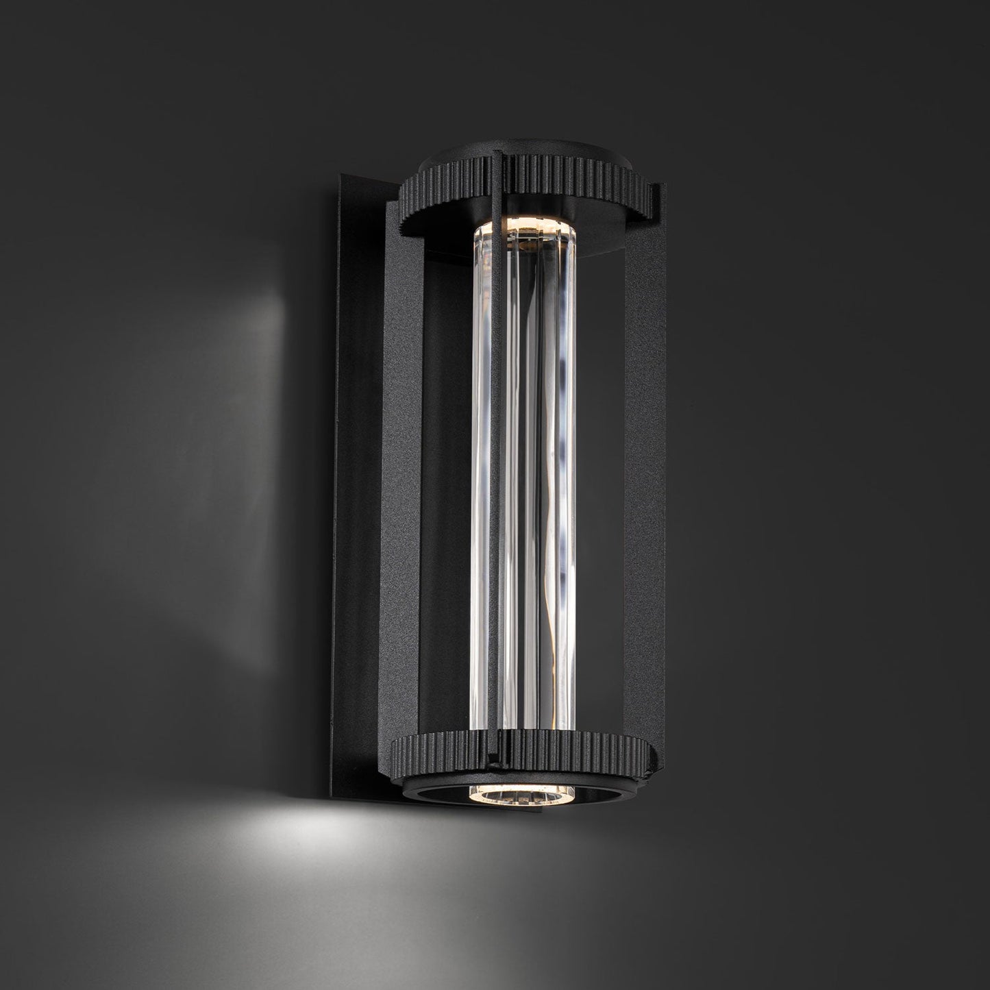 Gainey Outdoor LED Wall Light in Detail.