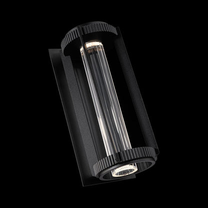 Gainey Outdoor LED Wall Light in Detail.