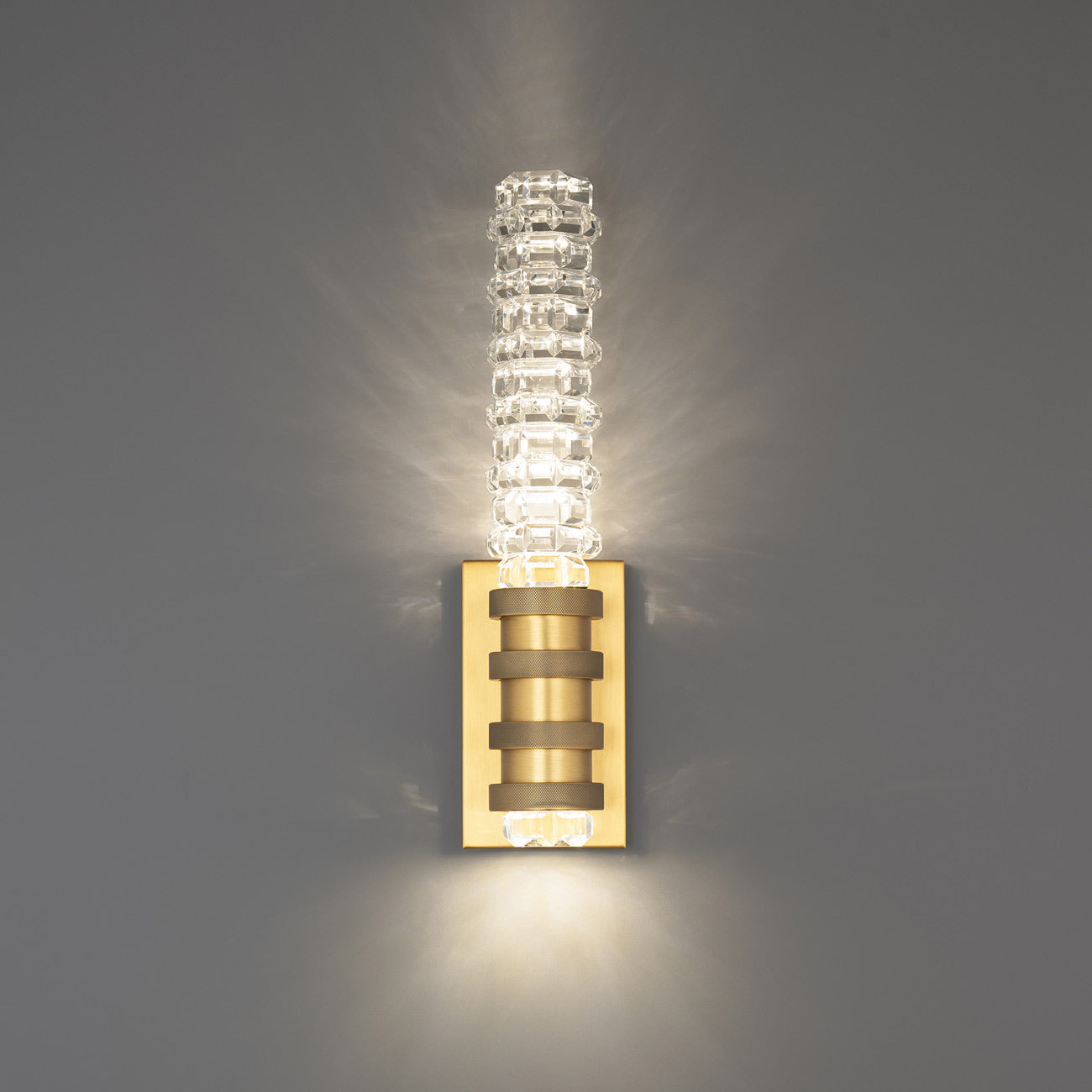 Kemberly LED Wall Light in Detail.