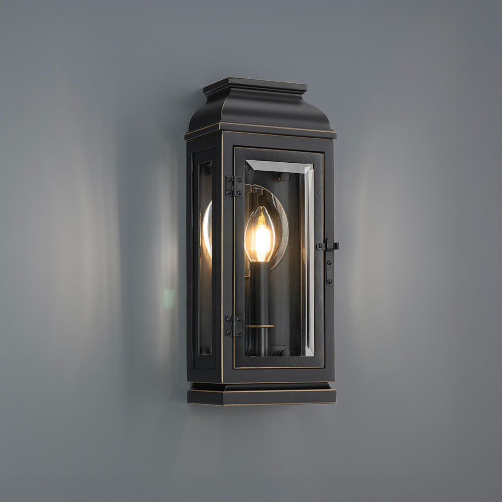 La Motte Outdoor Wall Light in Detail.