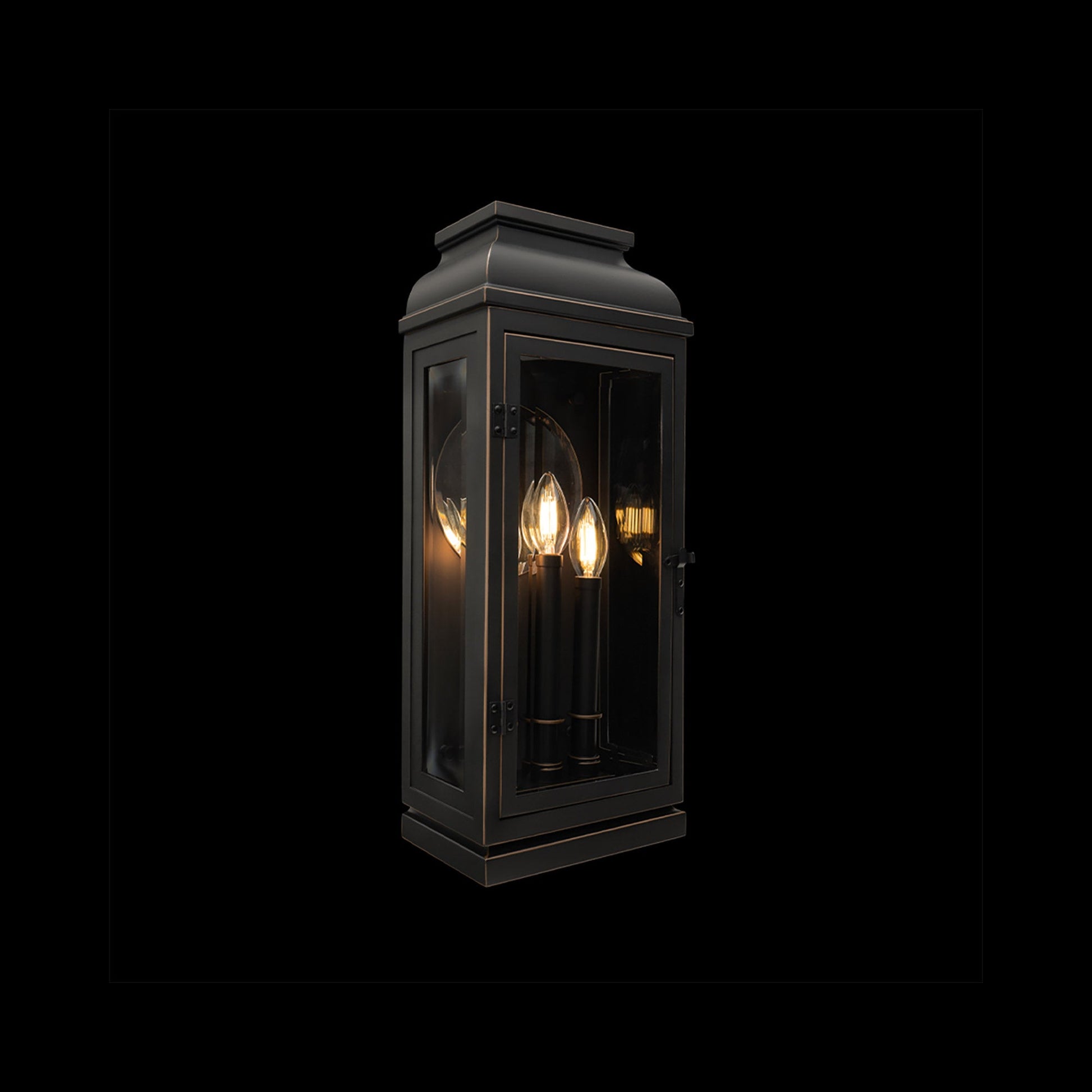 La Motte Outdoor Wall Light in Detail.