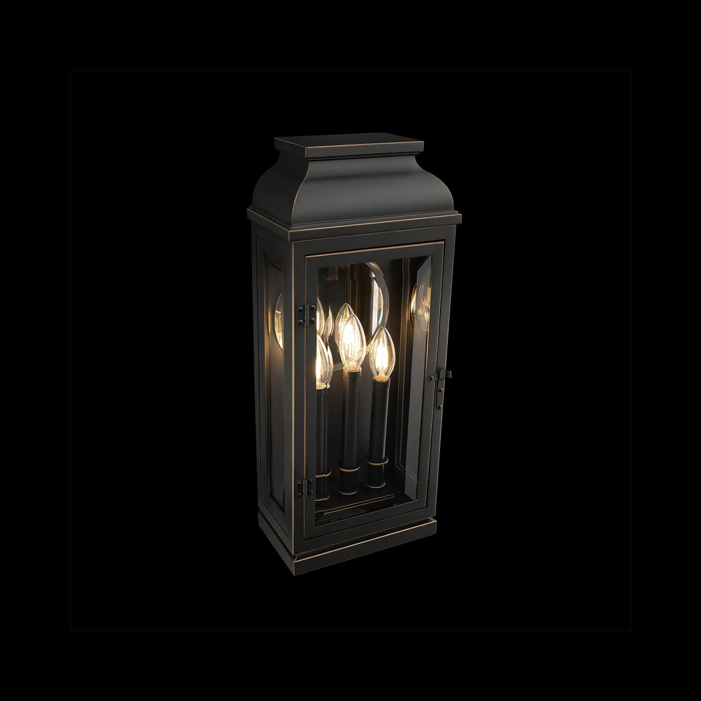 La Motte Outdoor Wall Light in Detail.