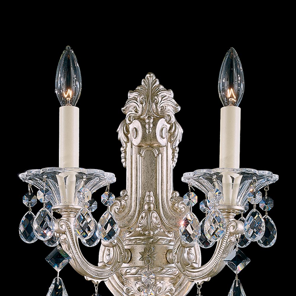 La Scala Wall Light in Detail.