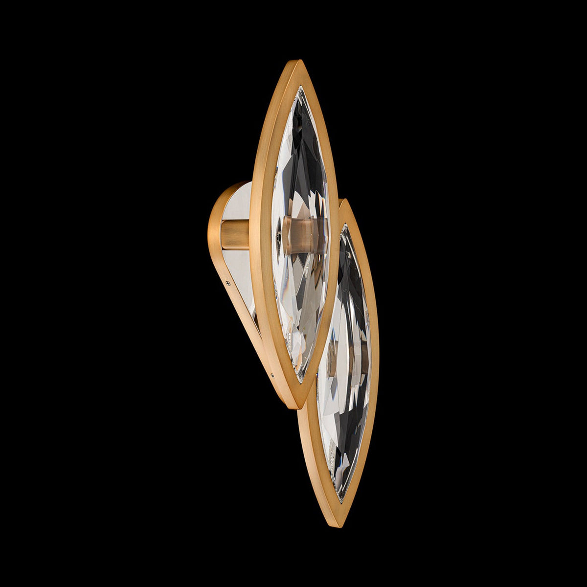 Marchesa LED Wall Light in Detail.