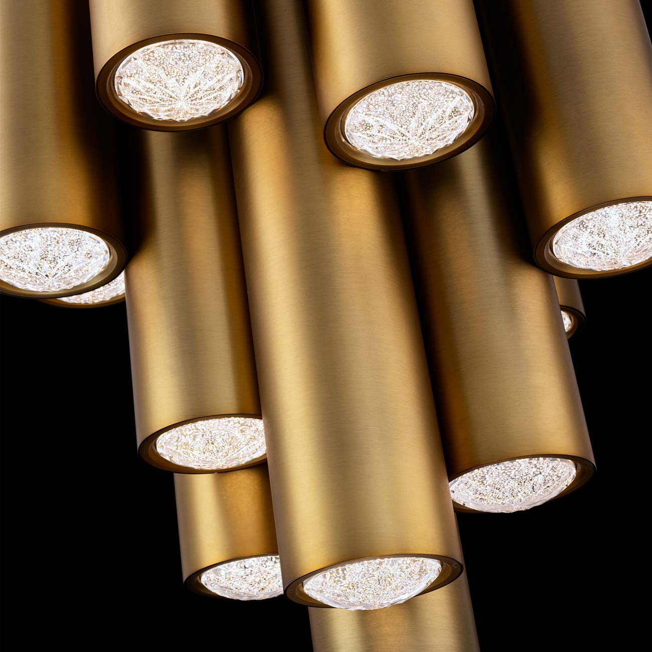 Tamara LED Pendant Light in Detail.