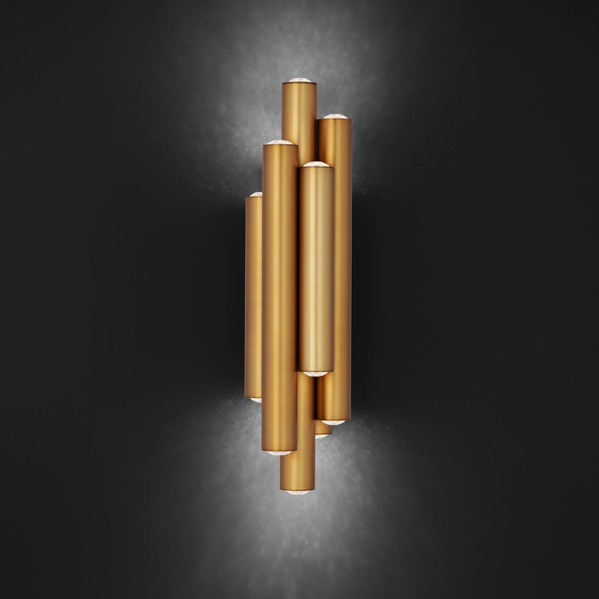Tamara LED Wall Light in Detail.