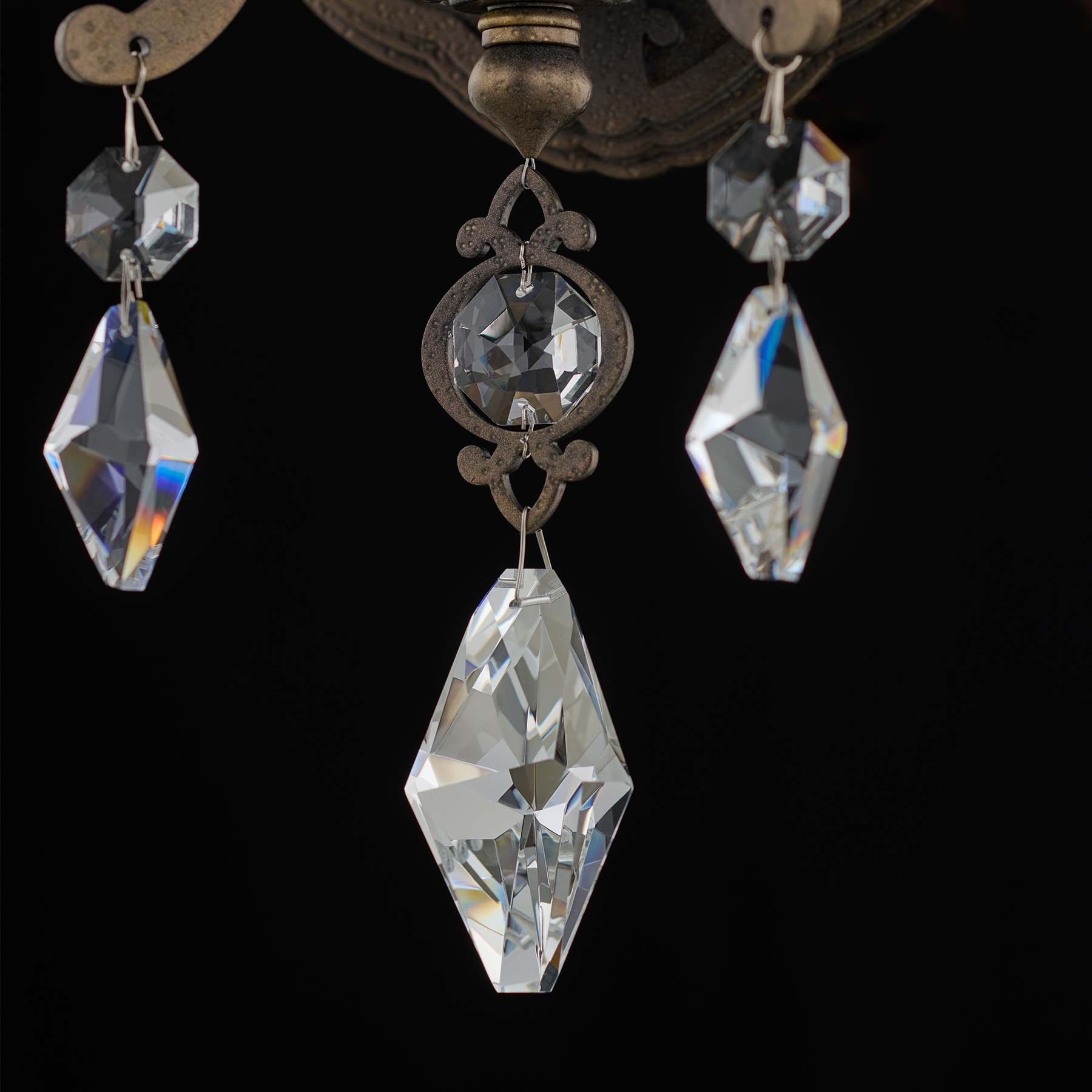 Tamerlaine Wall Light in Detail.