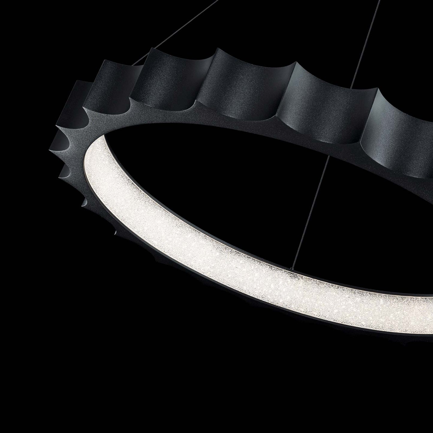 Tarte LED Pendant Light in Detail.