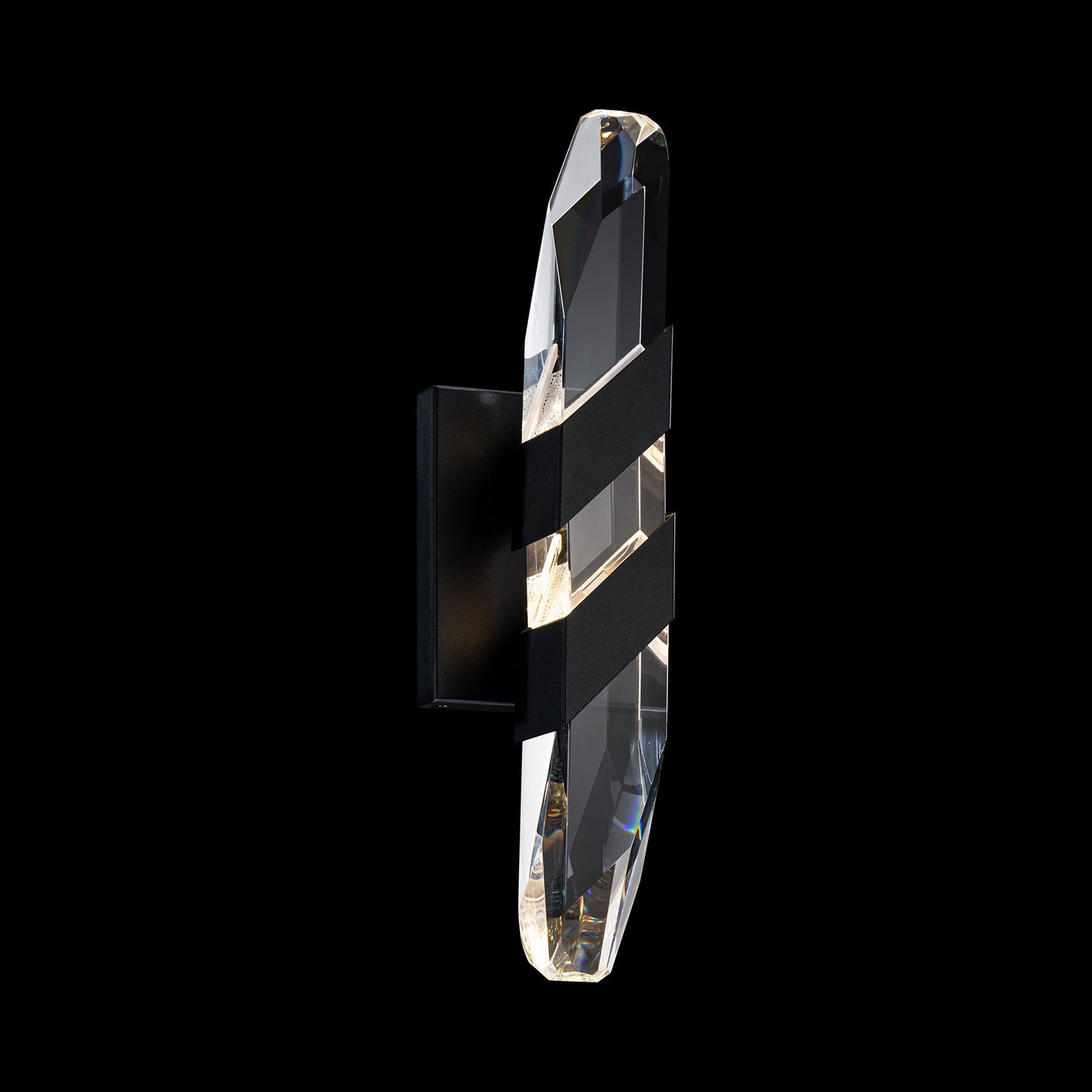 Traverse LED Wall Light.