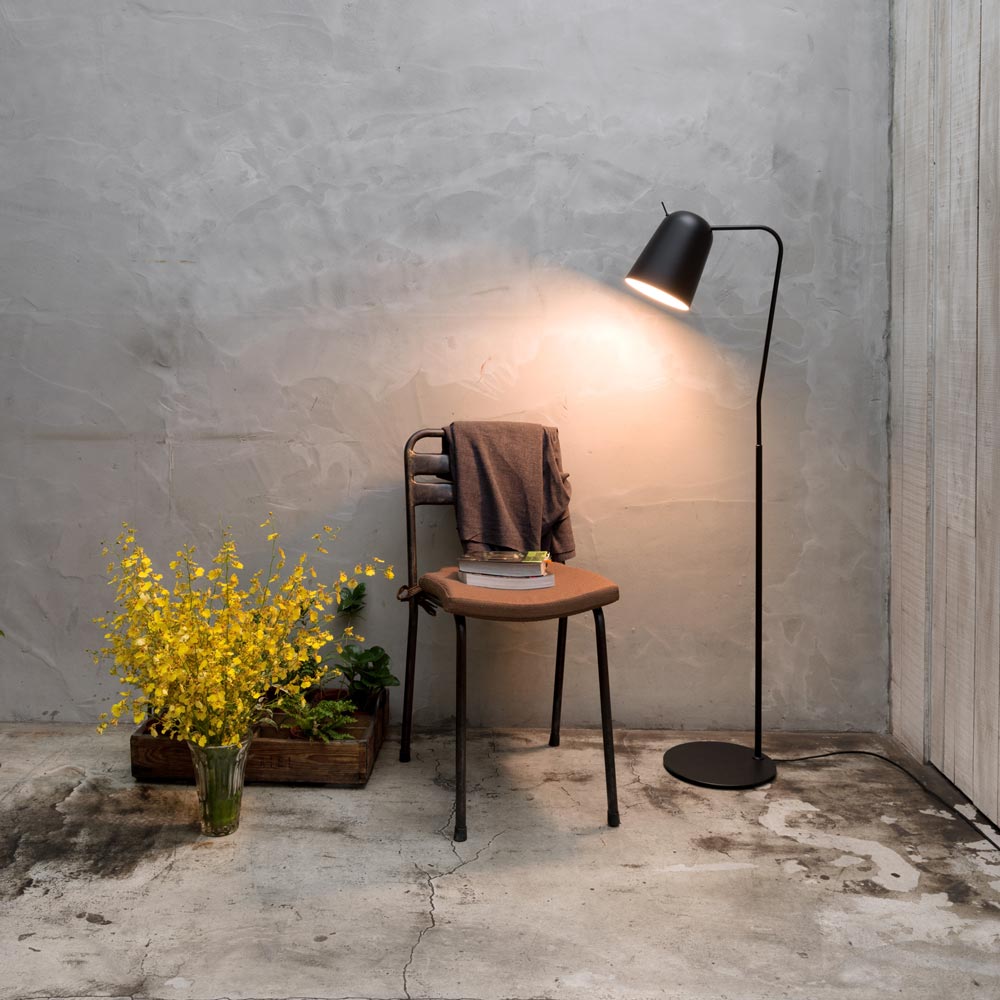 Dodo Floor Lamp in Outside Area.