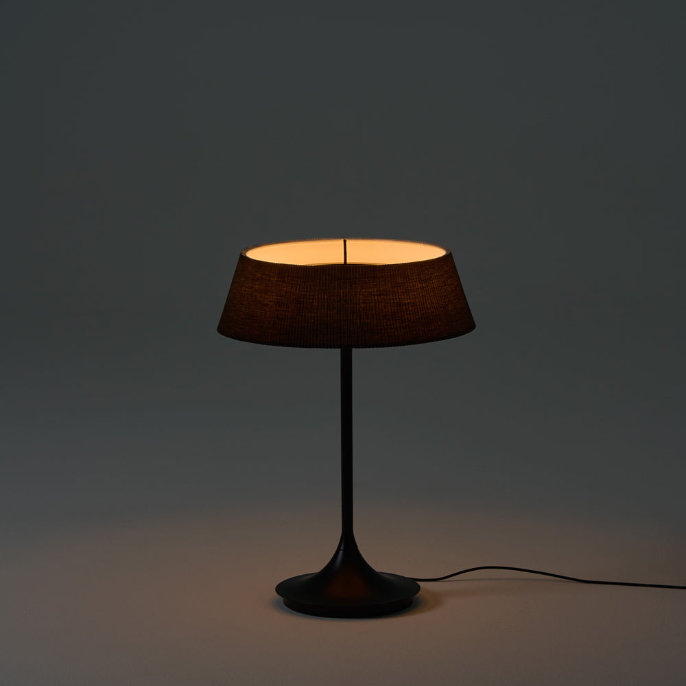 Halo LED Table Lamp in Detail.