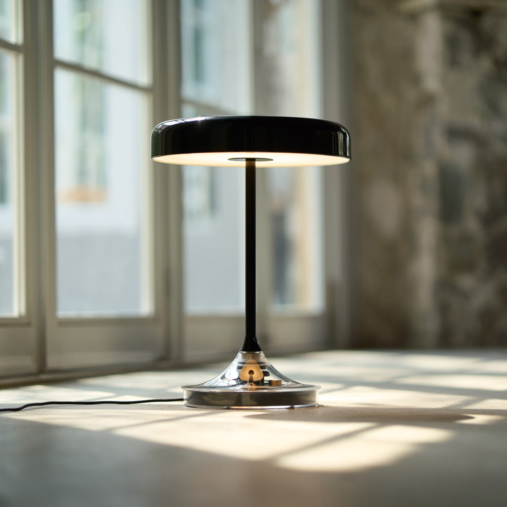 Mr. Dj LED Table Lamp in Detail.