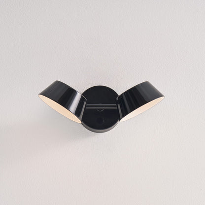 Olo 130WR2 LED Wall Light in Detail.