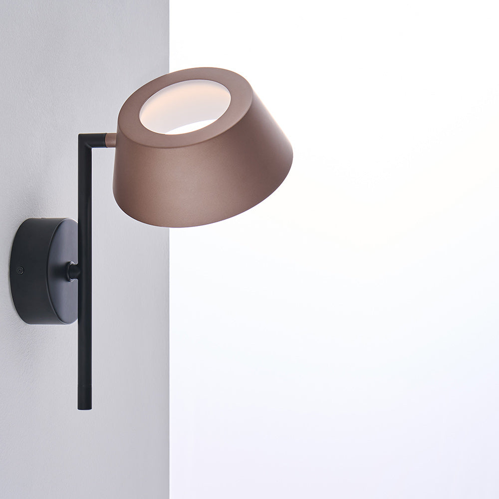 Olo 132WU LED Arm Wall Light in Detail.