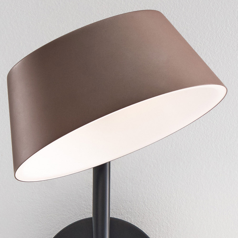 Olo 132WU LED Arm Wall Light in Detail.