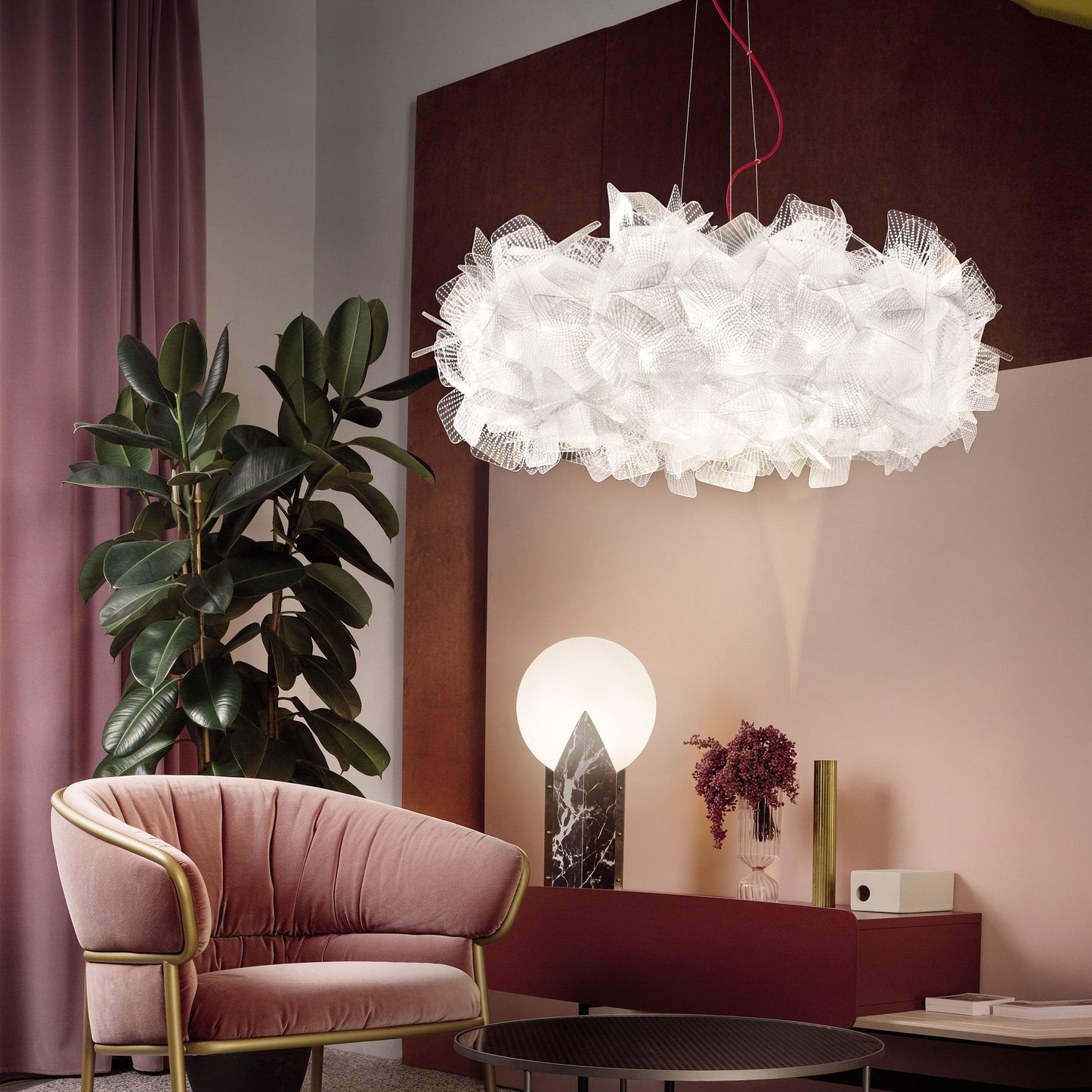 Clizia Pixel Pendant Light in living room.