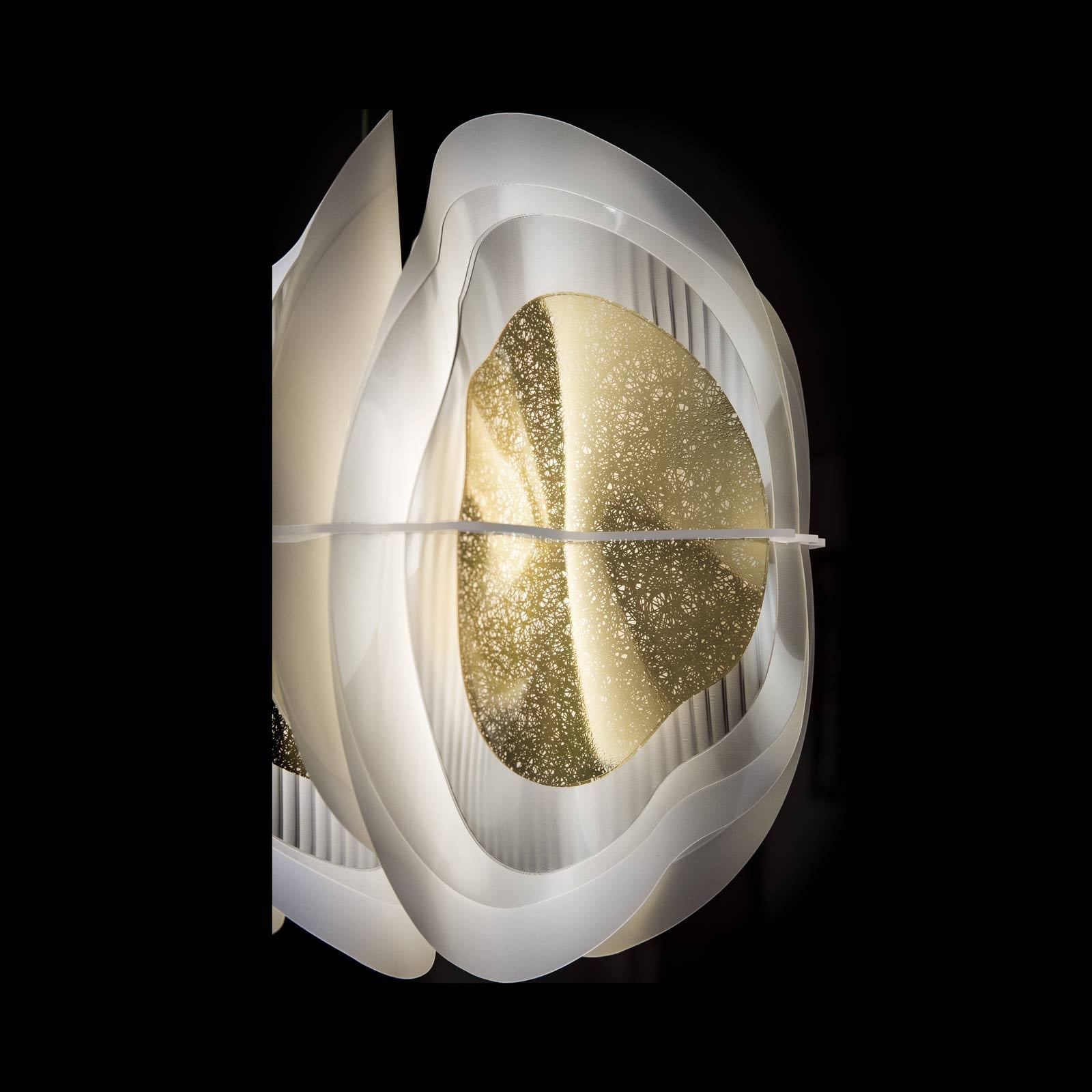 Fiordlys Linear LED Pendant Light in Detail.