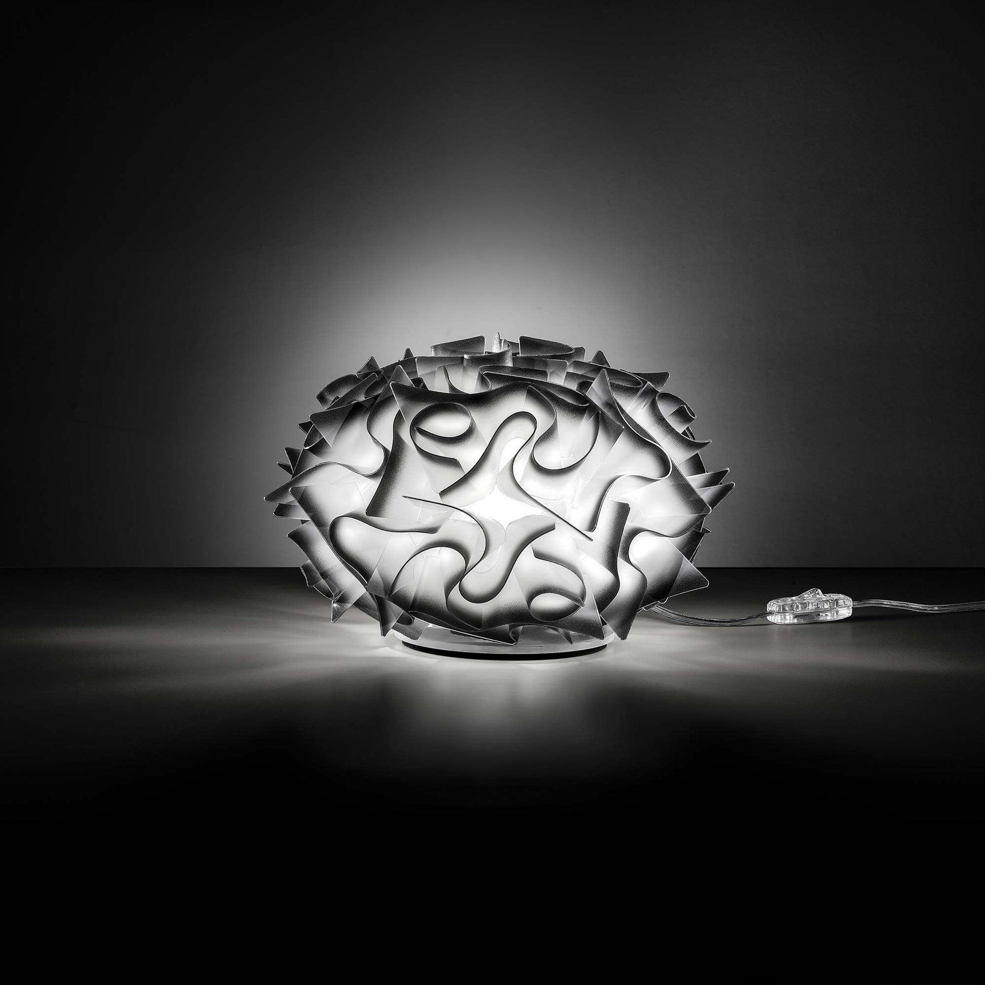 Veli Table Lamp in Detail.